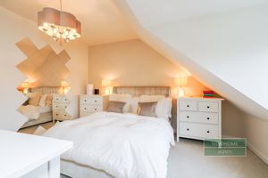 Photo 19- click for photo gallery